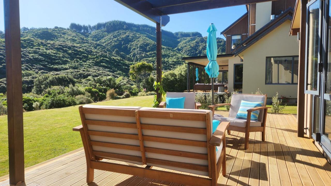 Hotel Boutique Art Retreat Upper Hutt Exteriér fotografie